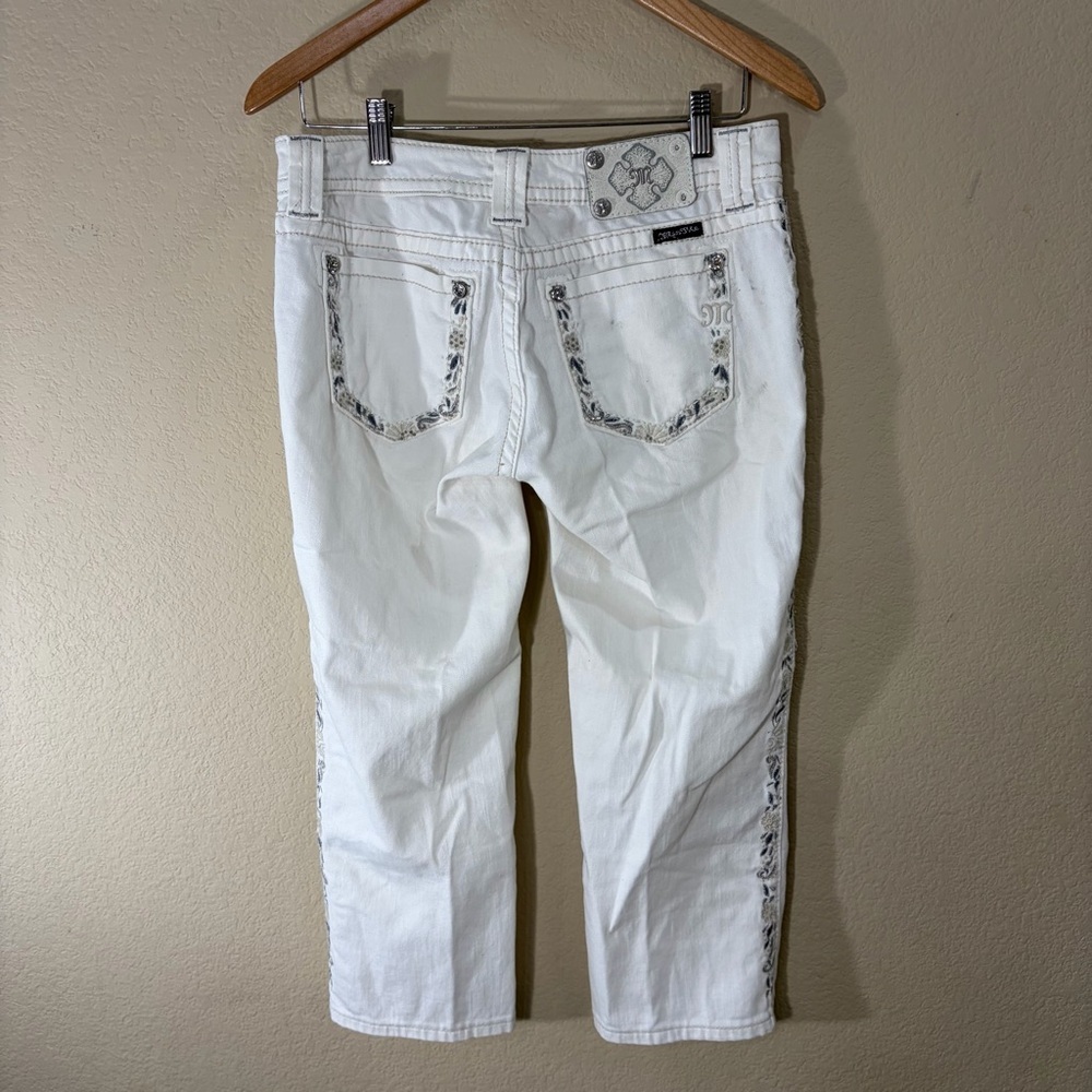 Y2K MISS ME Women's Cuffed Capri White Embellised Embroidered Jeans Sz 28 Grunge - Picture 5 of 14